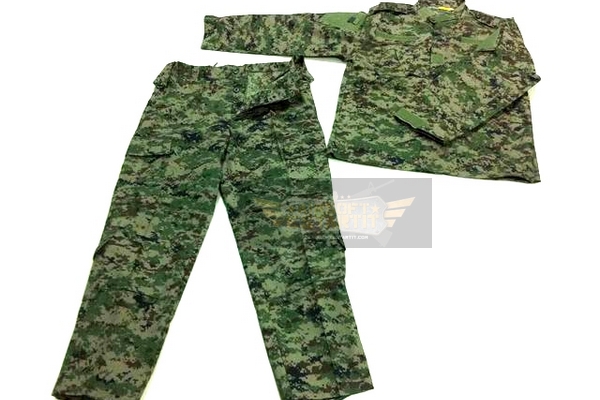 Uniforme estilo militar Completo Ruso Pixelado +Mascara bat envi24/48h talla L